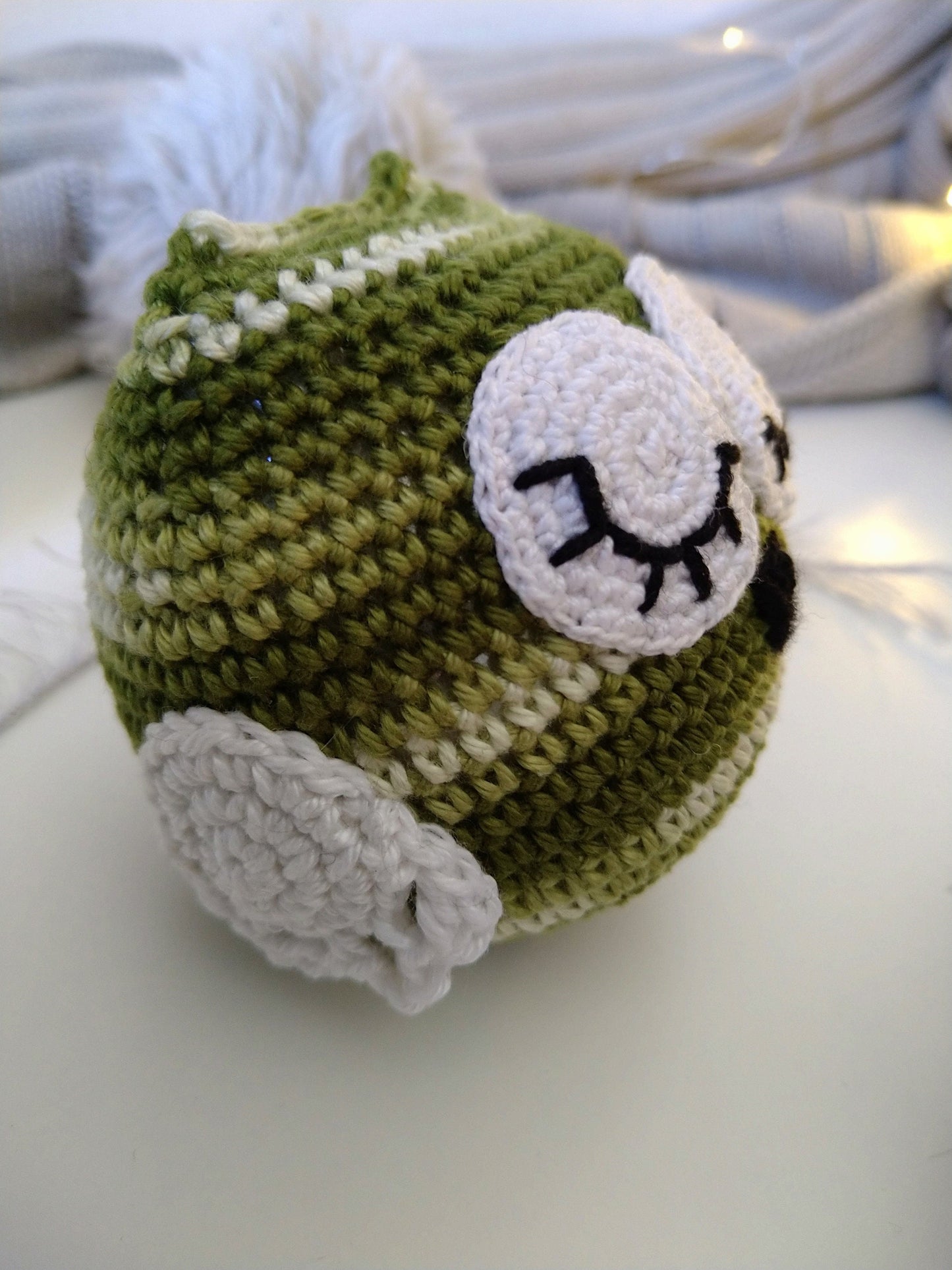 Grön uggla, skallra